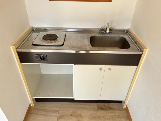 キッチン　※別号室の写真です。