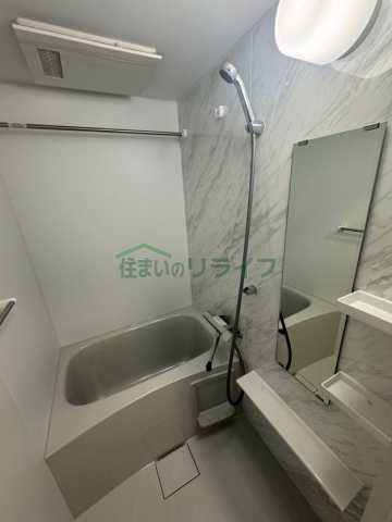 バス・シャワールーム　反転タイプ・別部屋参考写真