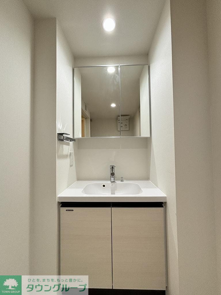 洗面設備　お部屋探しは株式会社　タウンハウジング　までお気軽にお問合…