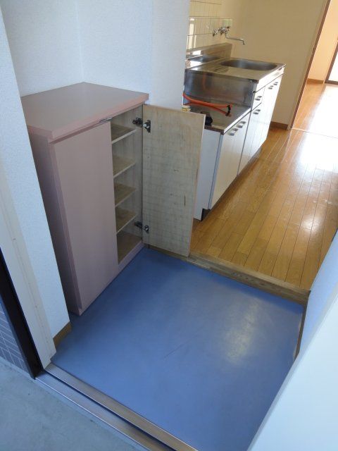 玄関　下駄箱付き♪