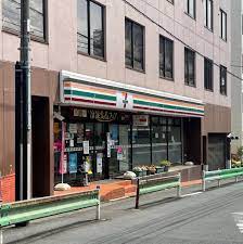 コンビニ　セブンイレブン 目黒南3丁目店（コンビニ）まで524m