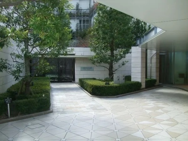 エントランス　エントランス