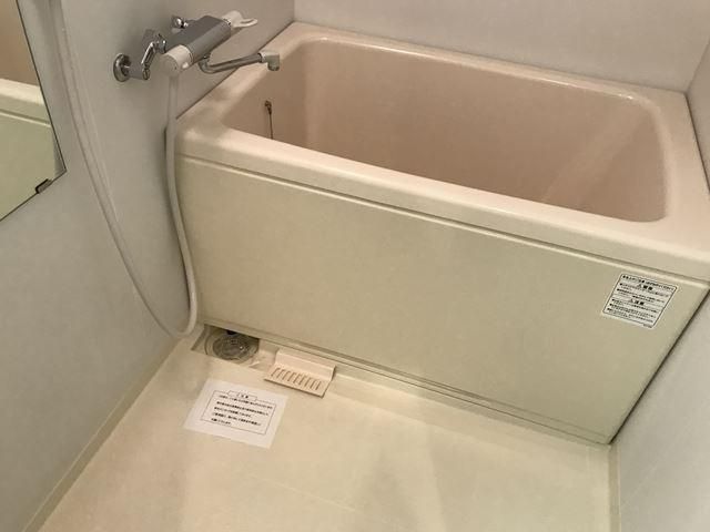 バス・シャワールーム　きれいなお風呂です