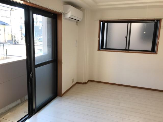 居室・リビング　洋室