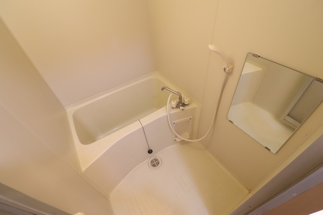 バス・シャワールーム　お風呂