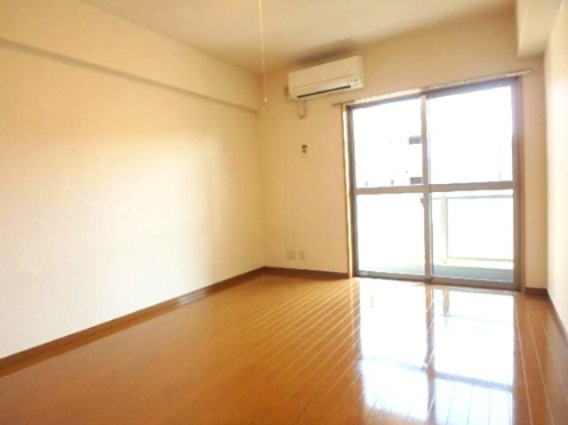 居室・リビング　☆広々したリビング☆