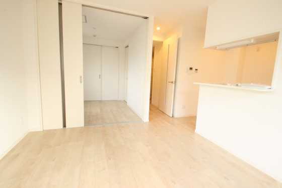 居室・リビング　※別部屋の写真です