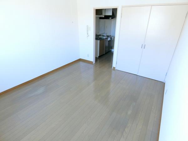 居室・リビング　写真は別のお部屋のイメージです