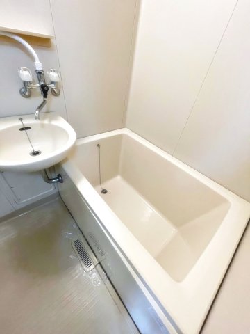 バス・シャワールーム　日々の疲れを癒すお風呂付です