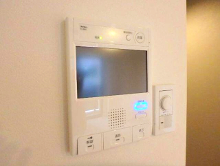 セキュリティ　モニター付きインターホンです