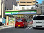 コンビニ　ファミリーマート 那古野南店（コンビニ）まで112m