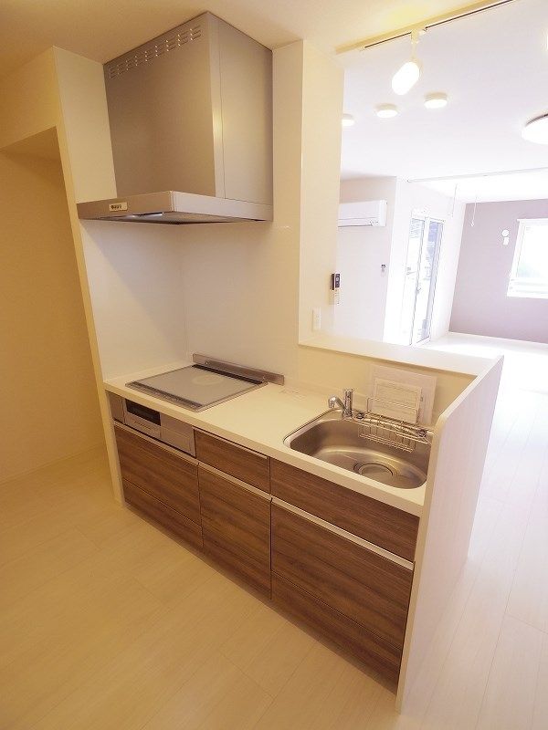 キッチン　※同施工会社