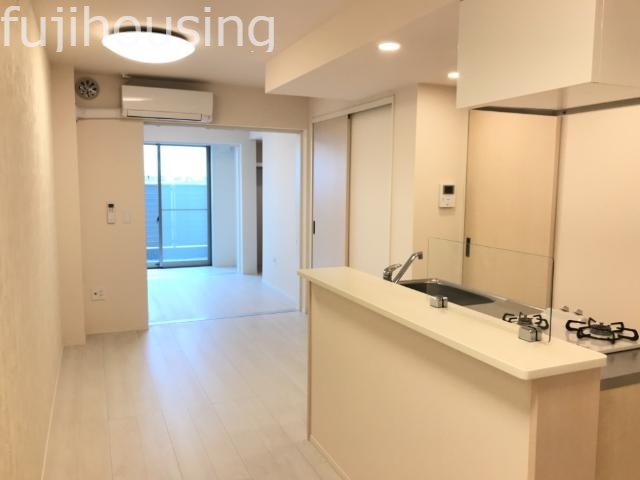 居室・リビング　リビング