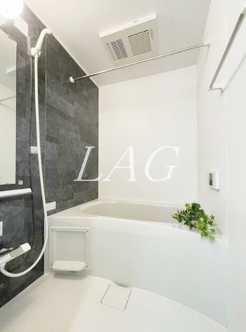 バス・シャワールーム　お風呂です。