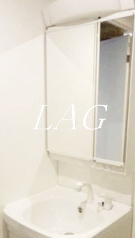 洗面設備　洗面台（同一仕様）です。