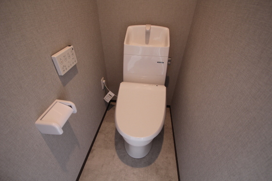 トイレ　※別部屋の写真です