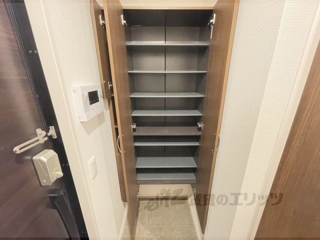 収納　下駄箱
