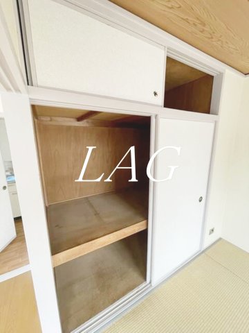 居室・リビング　洋室のお部屋です。