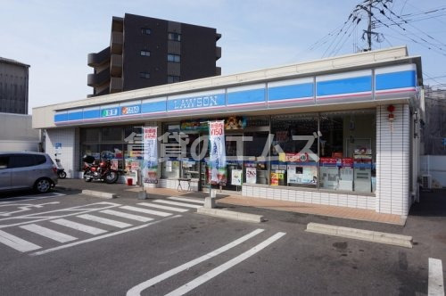 コンビニ　ローソン 博多諸岡五丁目店（コンビニ）まで452m