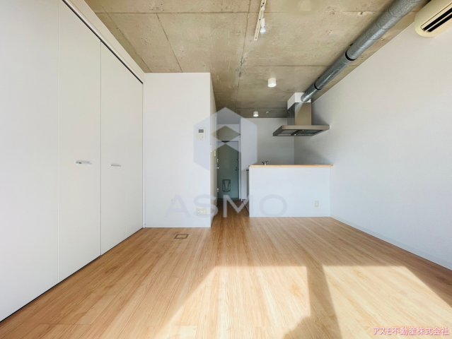 居室・リビング　同マンション別部屋　参考写真