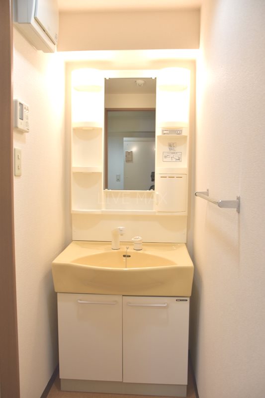 洗面設備　※別部屋のお写真になります