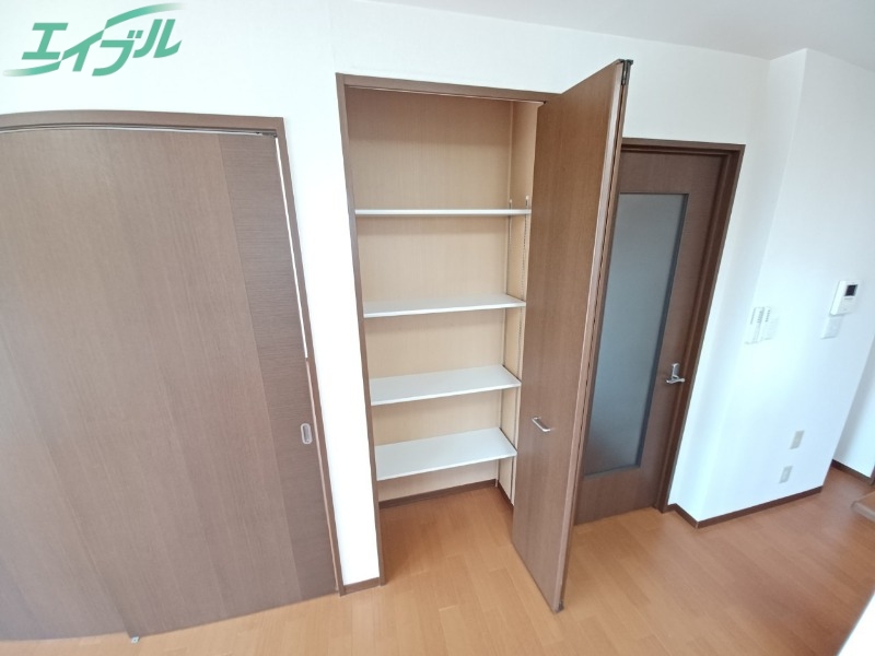 収納　同タイプ部屋写真です。