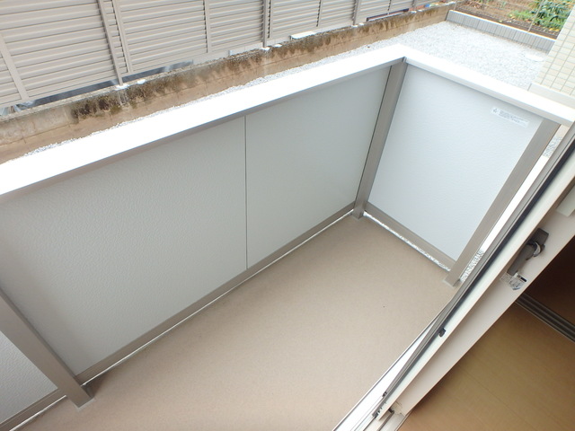 バルコニー　同施工会社新築参考写真