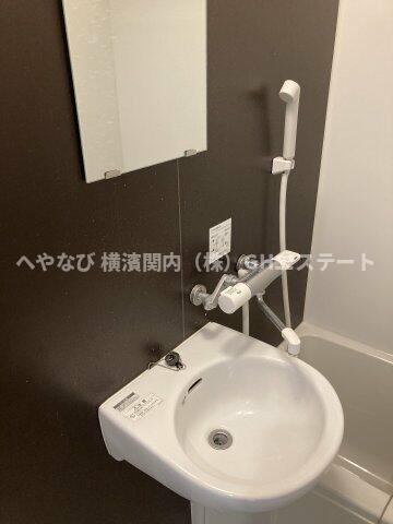 洗面設備　他号室　同施工参考写真