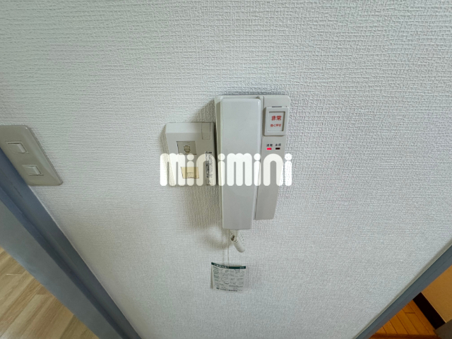 セキュリティ　急な来客にも対応できるインターホン付き