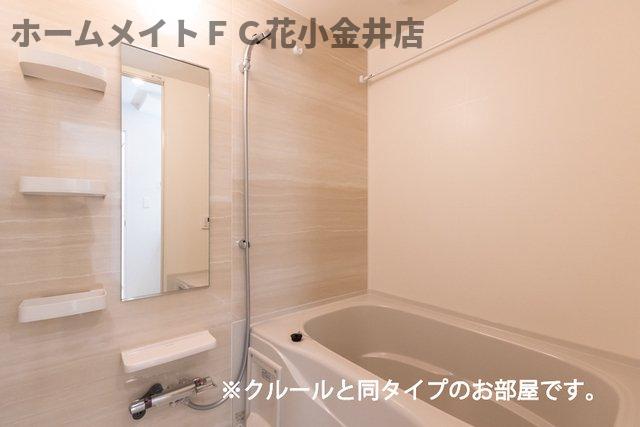 バス・シャワールーム　ゆったり過ごせるお風呂です