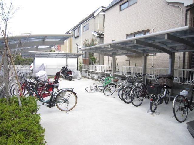 駐車場　駐輪場