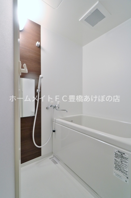 バス・シャワールーム　同型別部屋写真