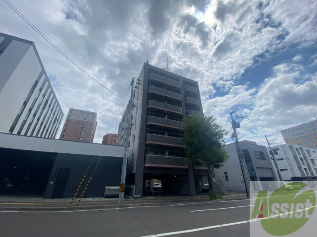 建物外観　札幌市北区北十三条西「ヒューマンプラザ北大前」