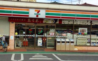 コンビニ　セブンイレブン 川崎小田店（コンビニ）まで85m