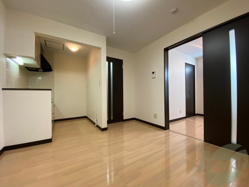 居室・リビング　広くてキレイなお部屋が広がっていて、充実した生活が送れそう。