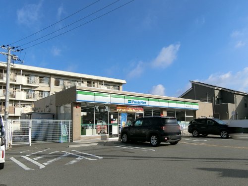 コンビニ　ファミリーマート　和泉王子町一丁目店（コンビニ）まで513m