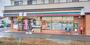 コンビニ　セブン-イレブン 埼玉吉川南店（コンビニ）まで570m