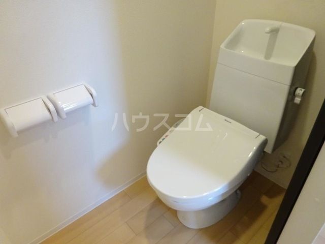 アヴェニール ハスネのトイレ写真