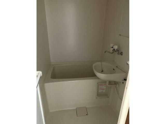 バス・シャワールーム　※別部屋参考写真