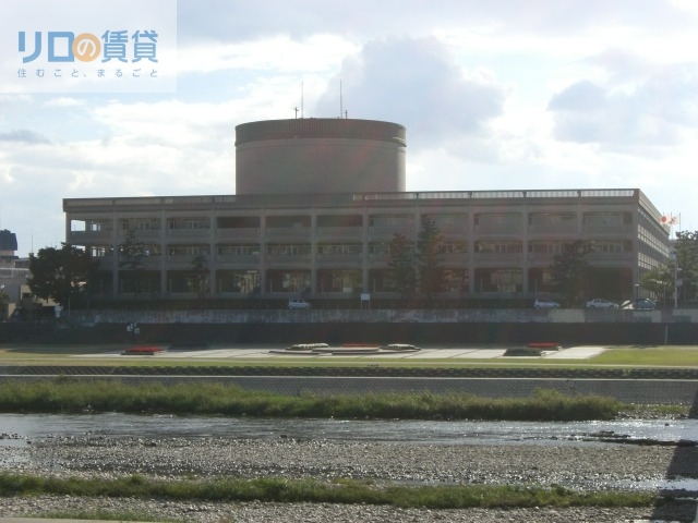 役所　宝塚市役所（役所）まで1301m