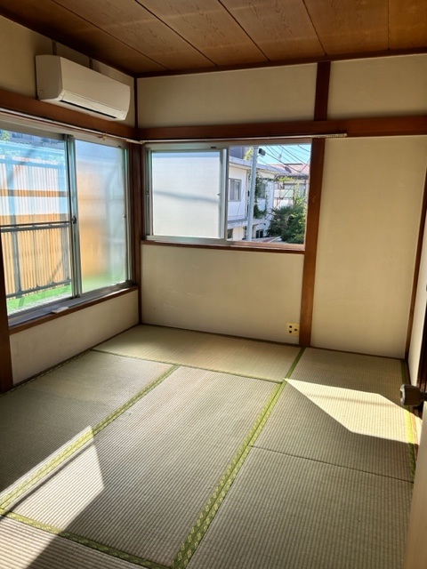 サンハイツの居間写真