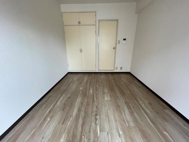 FUJIKYU7の居間写真