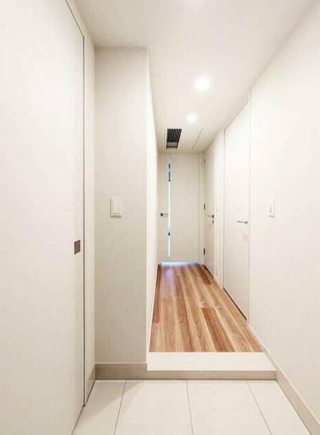 ＪＲ山手線 田町駅 徒歩9分 9階建 築3年の玄関写真