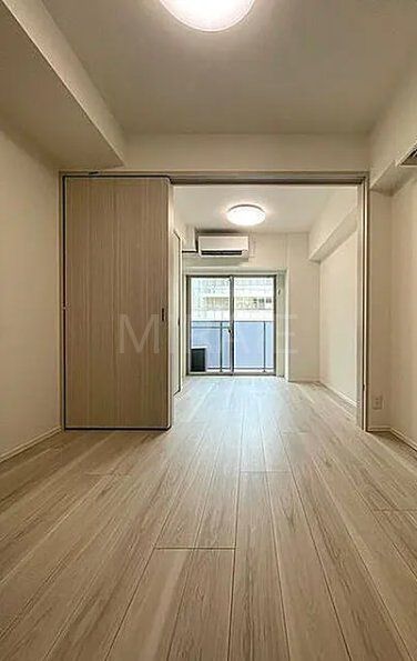 ガーラ・クレスタ川崎の居間写真