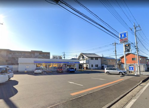 コンビニ　ローソン 宇都宮中央女子高前店（コンビニ）まで564m