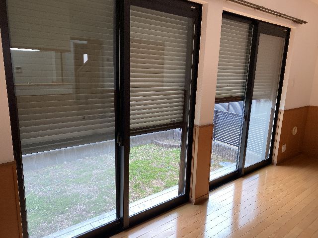 セキュリティ　電動シャッター