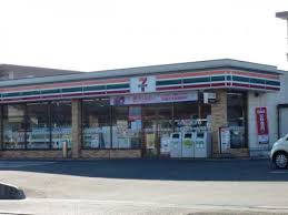 コンビニ　セブンイレブン浜松蜆塚4丁目店（コンビニ）まで606m