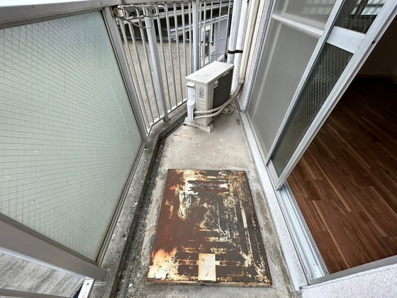 バルコニー　※別号室の写真です