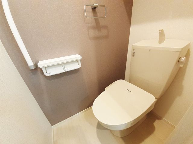 【Ｈ－ａｎｇｅ　Iのトイレ】