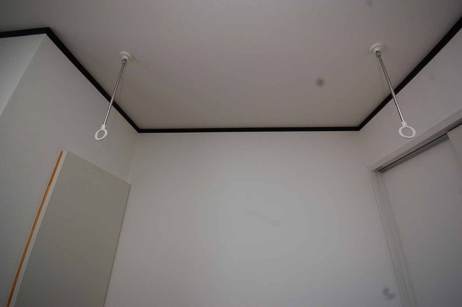 居室・リビング　ホスクリンあります